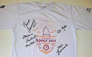 Wygraj koszulkę z podpisami czołowych polskich żeglarzy!